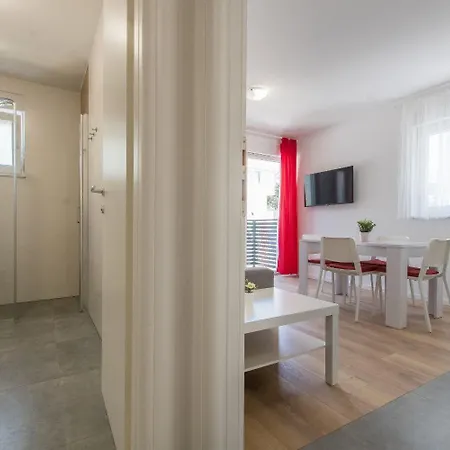 Apartment Mario - With Terace *