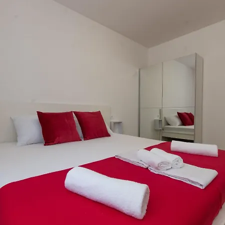 Mario - With Terace Apartment