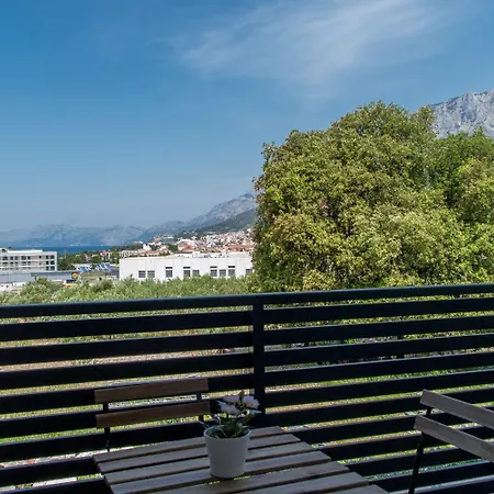 Mario - With Terace Apartment *