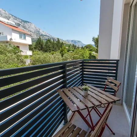 Mario - With Terace Apartment